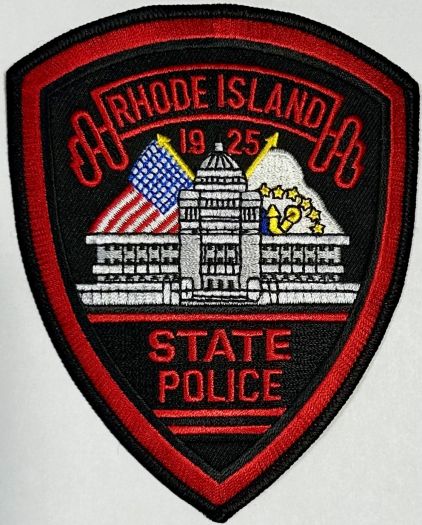 RHODE ISLAND STATE POLICE SHOULDER PATCH.